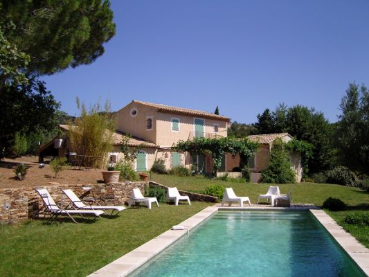 Agence immobilière à Léognan en Gironde