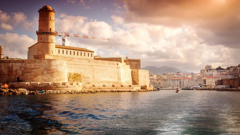 CREDIT PROFITEZ DES TAUX BAS POUR ACHETER UN BIEN IMMOBILIER